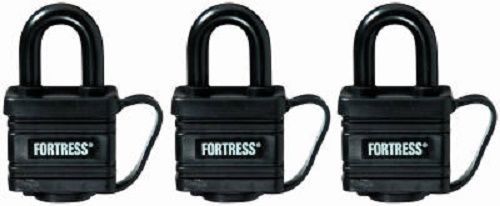 Master Lock 3 Pack, 1-9/16&#034;, Covered Laminated Weatherproof Padlock