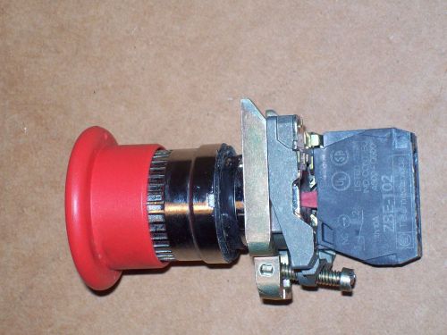 TELEMECANIQUE SCHNEIDER XB4BT842 EMERGENCY STOP BUTTON W/NC CONTACTS  P171