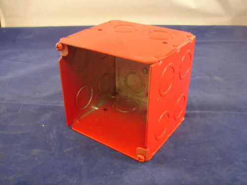 HUBBELL RACO 911-2 RED ALERT BACK BOXES FOR MOUNTING 3 1/2 DEEP ***NNB***