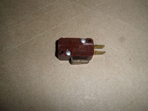 Vintage E33-00AX NO NC light force snap limit switch NOS Cherry E33 USA made