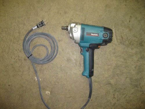 Makita GV7000C 7&#034; Vertical Sander