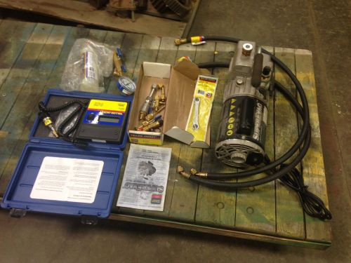 Used Yellow Jacket 93560 SuperEvac Vacuum Pump w/ 69075 LED Guage