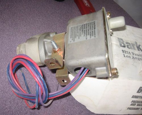 BARKSDALE C9612-1 PRESSURE ACTUATED SWITCH