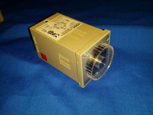 OMRON E5C2-R20P-D TEMPERATURE CONTROLLER E5C2R20PD