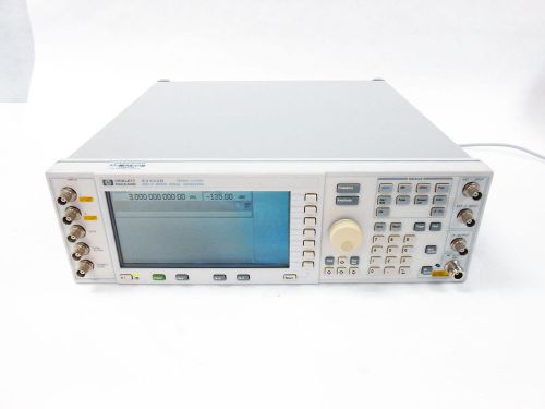 HP AGILENT KEYSIGHT E4432B 3 GHZ SIGNAL GENERATOR ~ UN5 UN7 UN8 UND 202 UNA 700