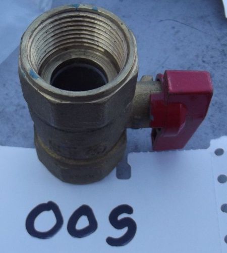 ONE NEW 1&#034; FULL PORT BALL VALVE  FEMALE THREADS   005