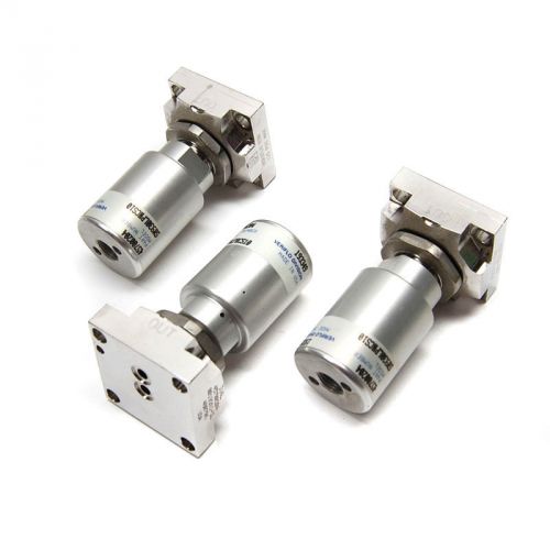 Lot of 3 parker veriflo sm930lpncs10 diaphragm air valves 45700204 stainless for sale