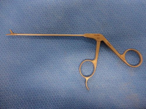 Arthrex AR-12140 Arthroscopic Arthroscopy Serrated Tooth Straight Scissors