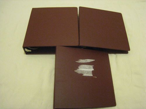 Used LOT of 3 (2-1/2 inch binders) 3 Ring presentation Maroon