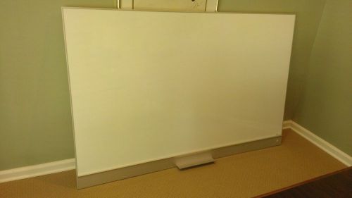 Iceberg 31260 Dry Erase Board - 72&#034; x 46&#034;