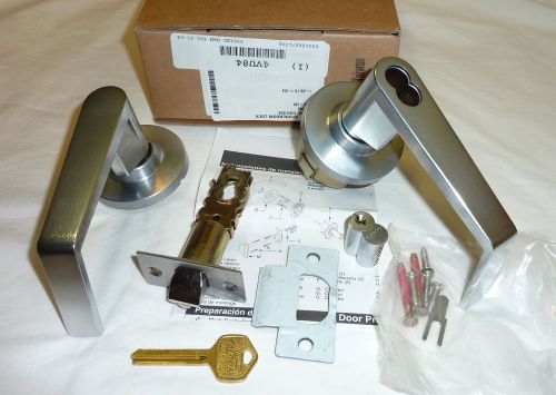 Falcon Y581B DAN 626 Dane Storeroom Deadlock Lock Lever &amp; Key 4VU84 SATIN CHROME