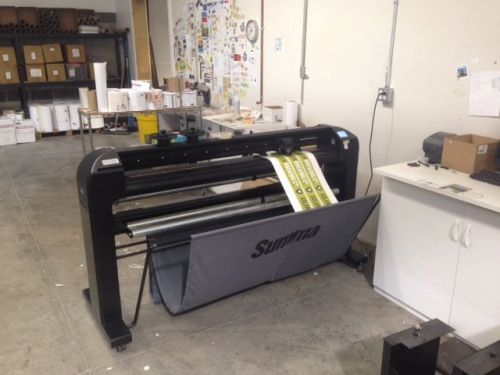 Summa Vinyl Cutter 54&#034; S140 (similar to Roland, Mimaki)