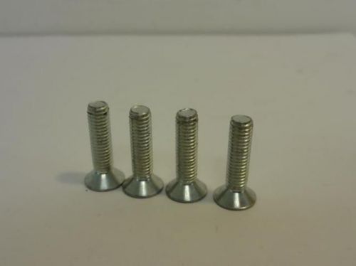 84978 Old-Stock, 3M 26-1005-4757-4 Lot-4 Screw