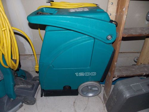 TENNANT 1200 CARPET EXTRACTOR