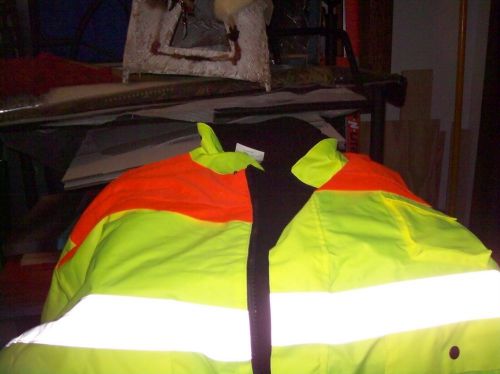 DDX ANSI Class III/AATCC 127 Waterproof Hi-Viz Jacket - Men’s xxl