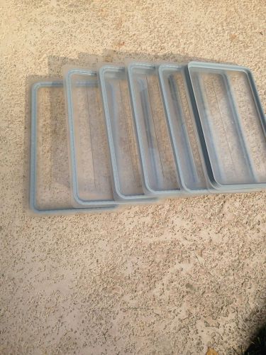 Lot - Cambro 10CWGL NSF Clear Grip 6 Lids Camwear 12.75&#034; X 20.75&#034;