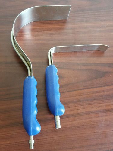 2) Codman Surgical Fiber Optic Breast RETRACTORS DEAVER 2.0 X 12.0 24-3168 4438