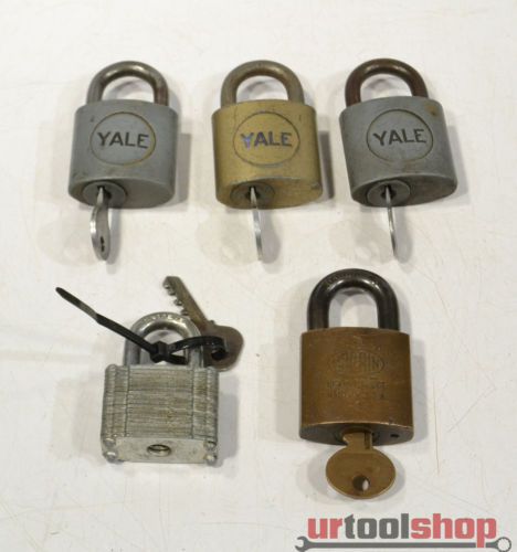 - Lot of 5 Padlocks 9807-282