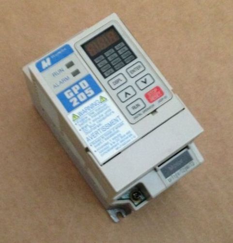 MAGNETEK GPD205 DRIVE, MDL GPD205-A0P7, PH3, INPUT 200-230V, OUT 0-230MAX, USED