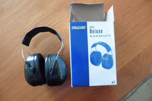 Peltor H7A Deluxe Earmuff