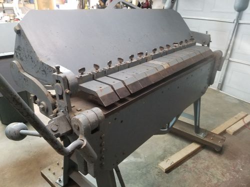 Chicago 5 foot 14 gauge sheet metal box and pan brake for sale