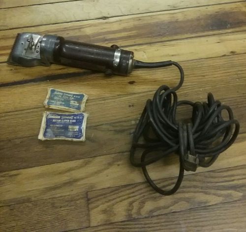 VINTAGE SUNBEAM &#034;STEWART CLIPMASTER&#034; MODEL 51-2 ELECT. CLIPPERS-CLEAN-WORKS!