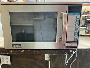 Sharp R-22GTF 1200 Watt Microwave Oven with SelectaPower and SelectaTime