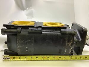 PARKER CRP02830 HYZ 1364 APF5 15001000 13123400 HYDRAULIC GEAR PUMP MOTOR