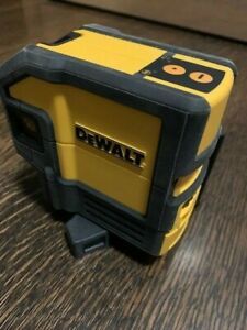 Dewalt DW0851 Self Leveling Spot Beams and Horizontal Line 5 DOT RED LASER